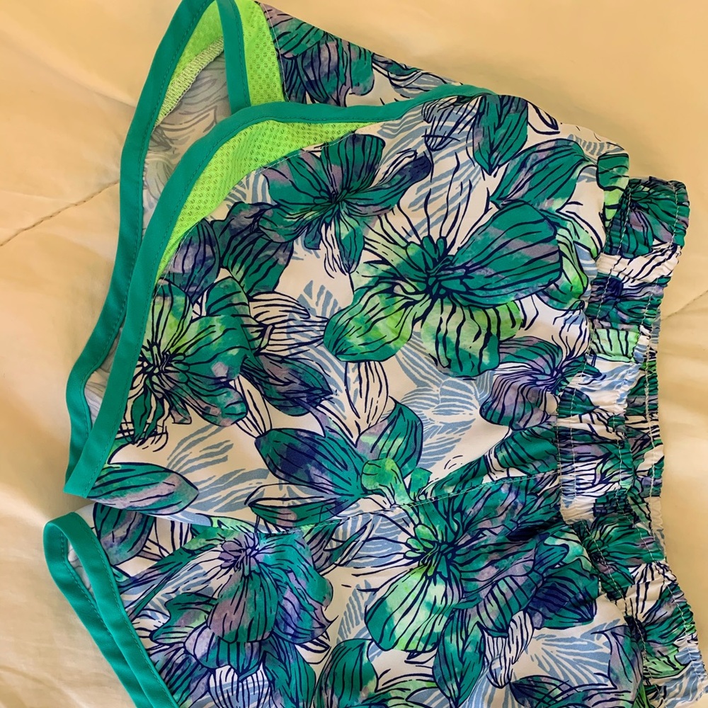 old navy athletic shorts